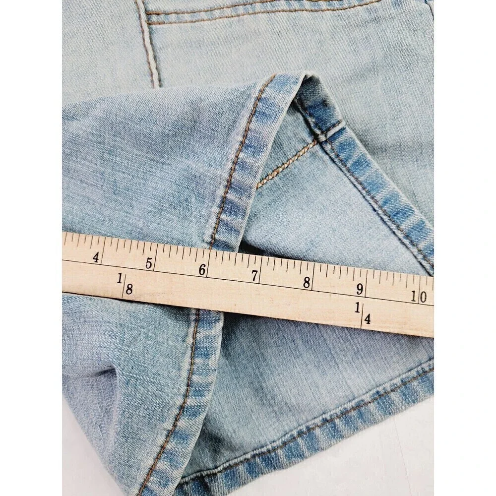 LANE Bryant Venezia White Denim Shorts Light Wash Womens 16 NWT - Picture 5 of 5
